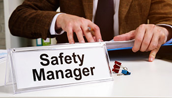 safety manager completing OSHA compliance training