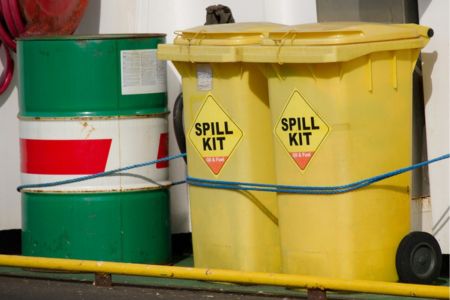 Fuel spill kit buckets