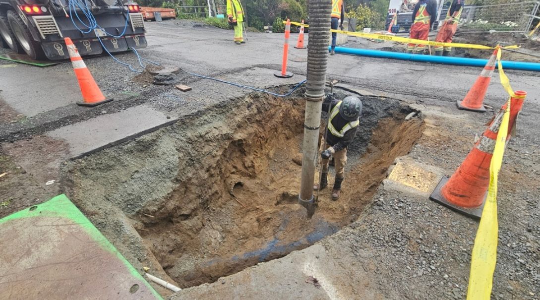 vacuum excavation on construction site