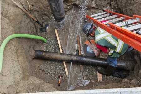 hydro excavation for water pipe repair